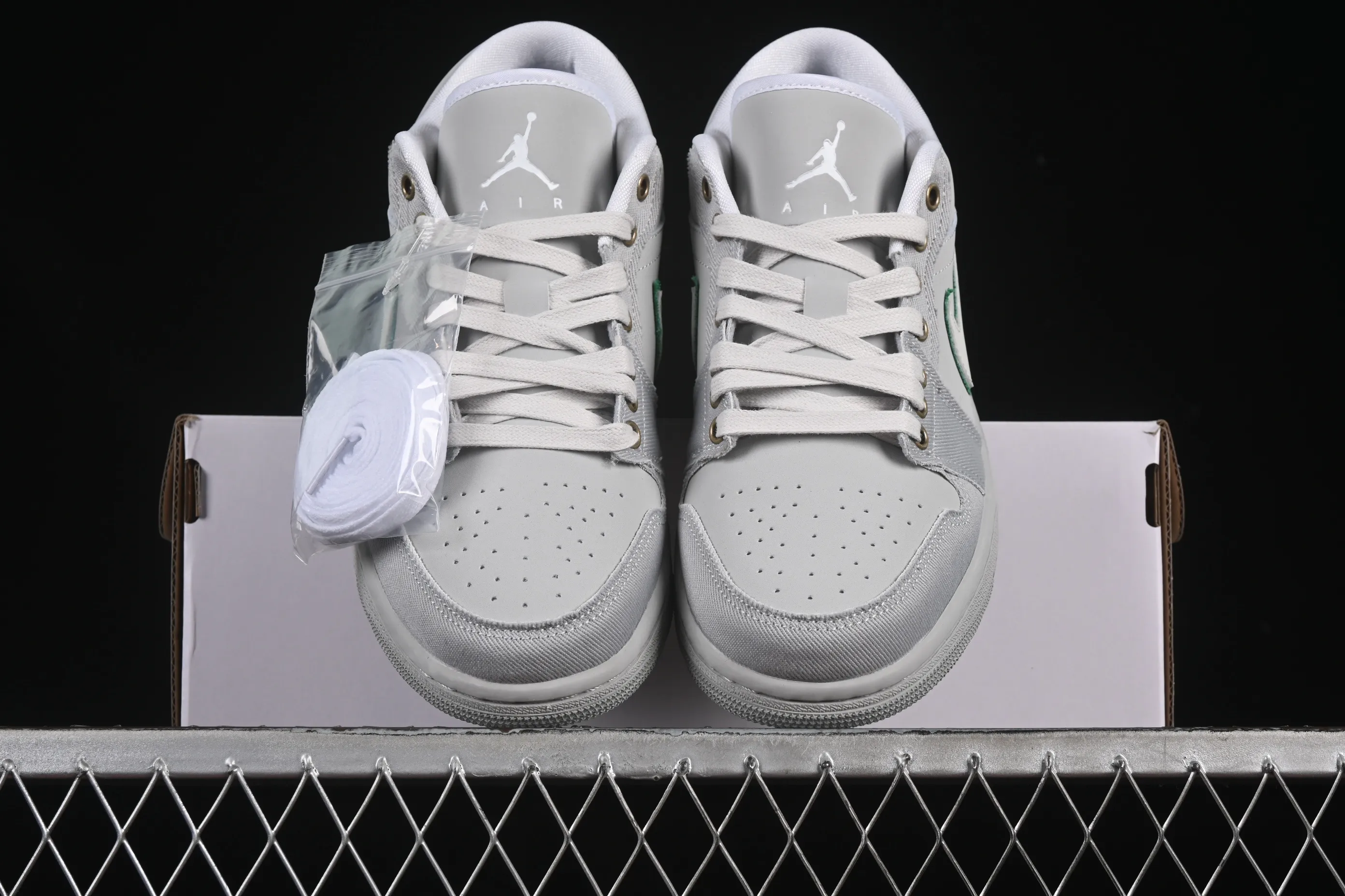 All categories Air Jordan Jordan series basketball shoes Air Jordan 1 Low Air Jordan 1 Low "Dongdan" AJ1 Joe 1 weaving gray low-top cultural casual sneakers IH3369-077
